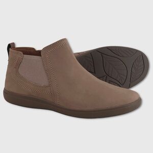 Cobb Hill Bailee Chelsea Boots - NEW Womens Size 7 Taupe - #46160-OF